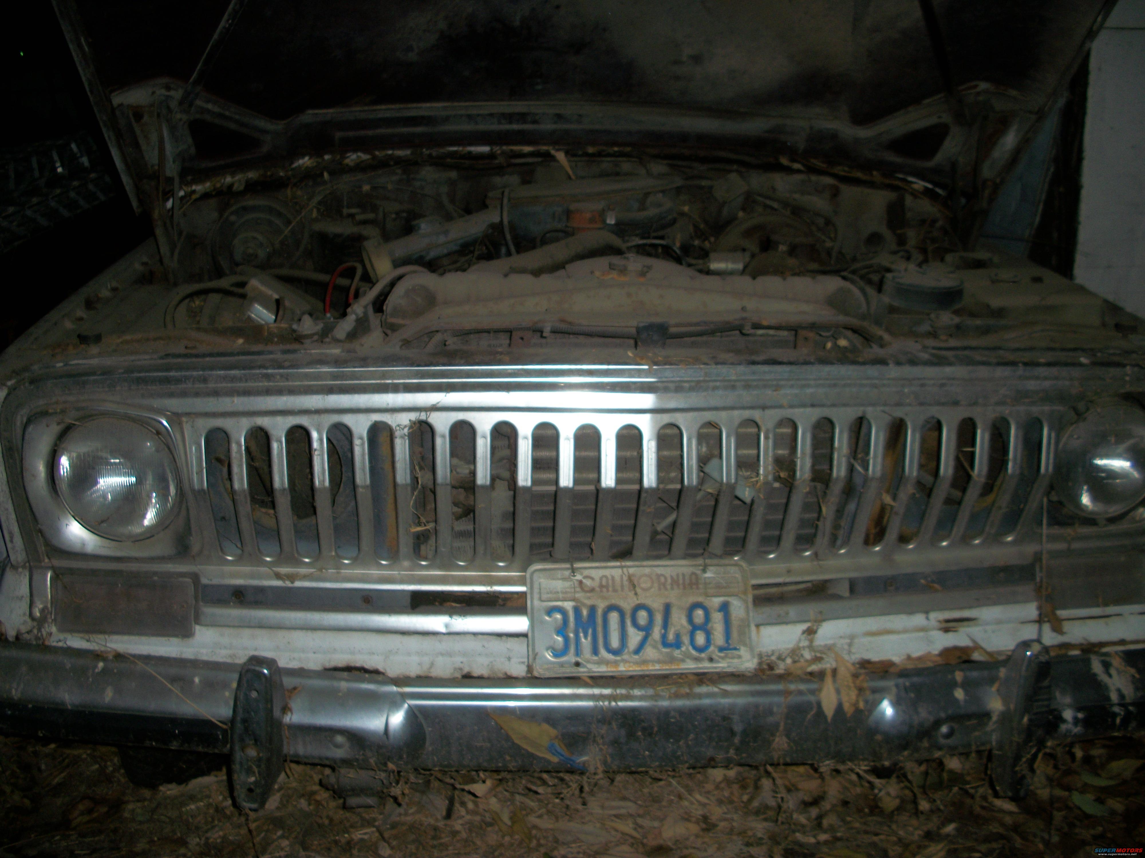 Jeep J10