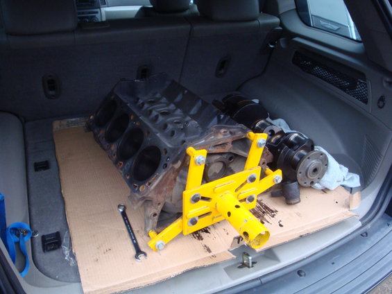 460-swap-294.jpg Loaded up the block for a trip to Don's machine shop in Gresham