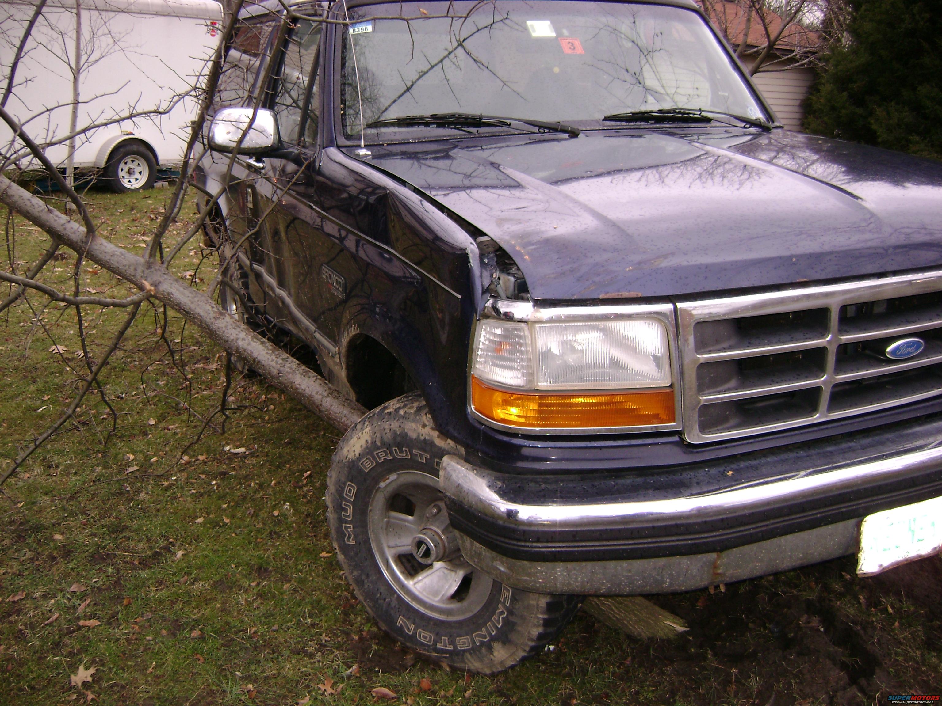 1995 Ford Bronco photo