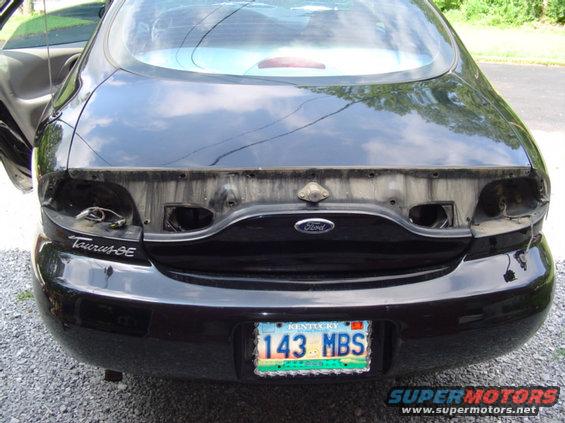 rear_nolights_01.jpg 
