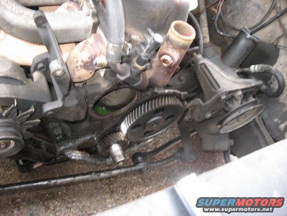 img_3091.jpg Timing cover and water pump removed.  Now had access to the timing gears.