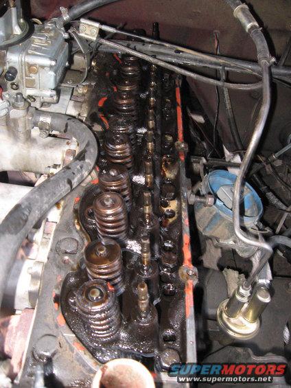 img_3097.jpg Rocker arms and push rods removed.