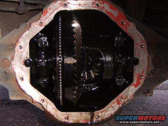 differential gear assembly with ring and pinion gears visible