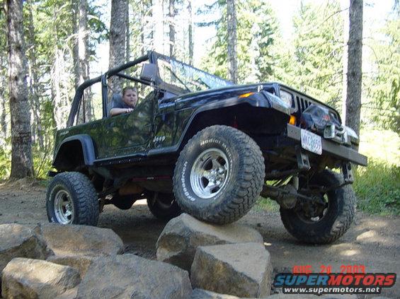 wheeling-wfrank-82403-075.jpg Other side....