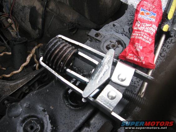 img_3158.jpg Compressed spring.  Don't let them fly off and hit you in the face.  It hurts.