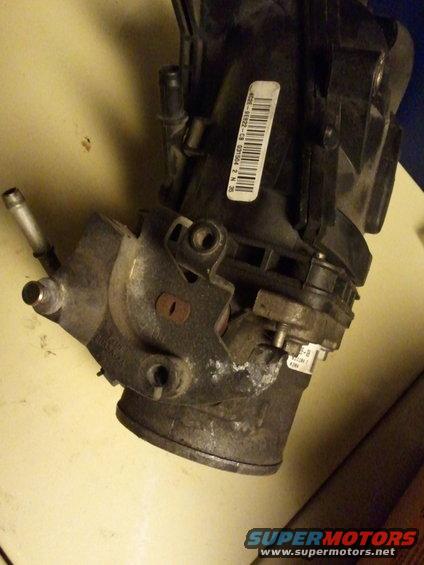 Ford throttle body with part number label