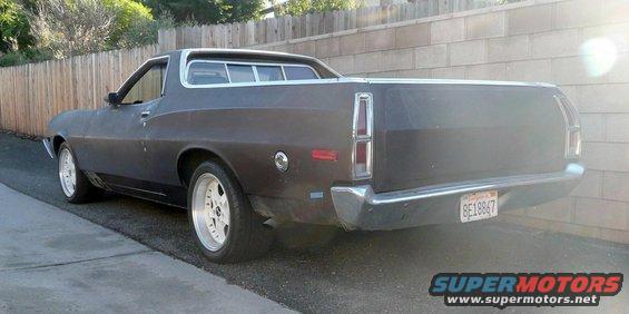 387_crop.jpg old poopy is running