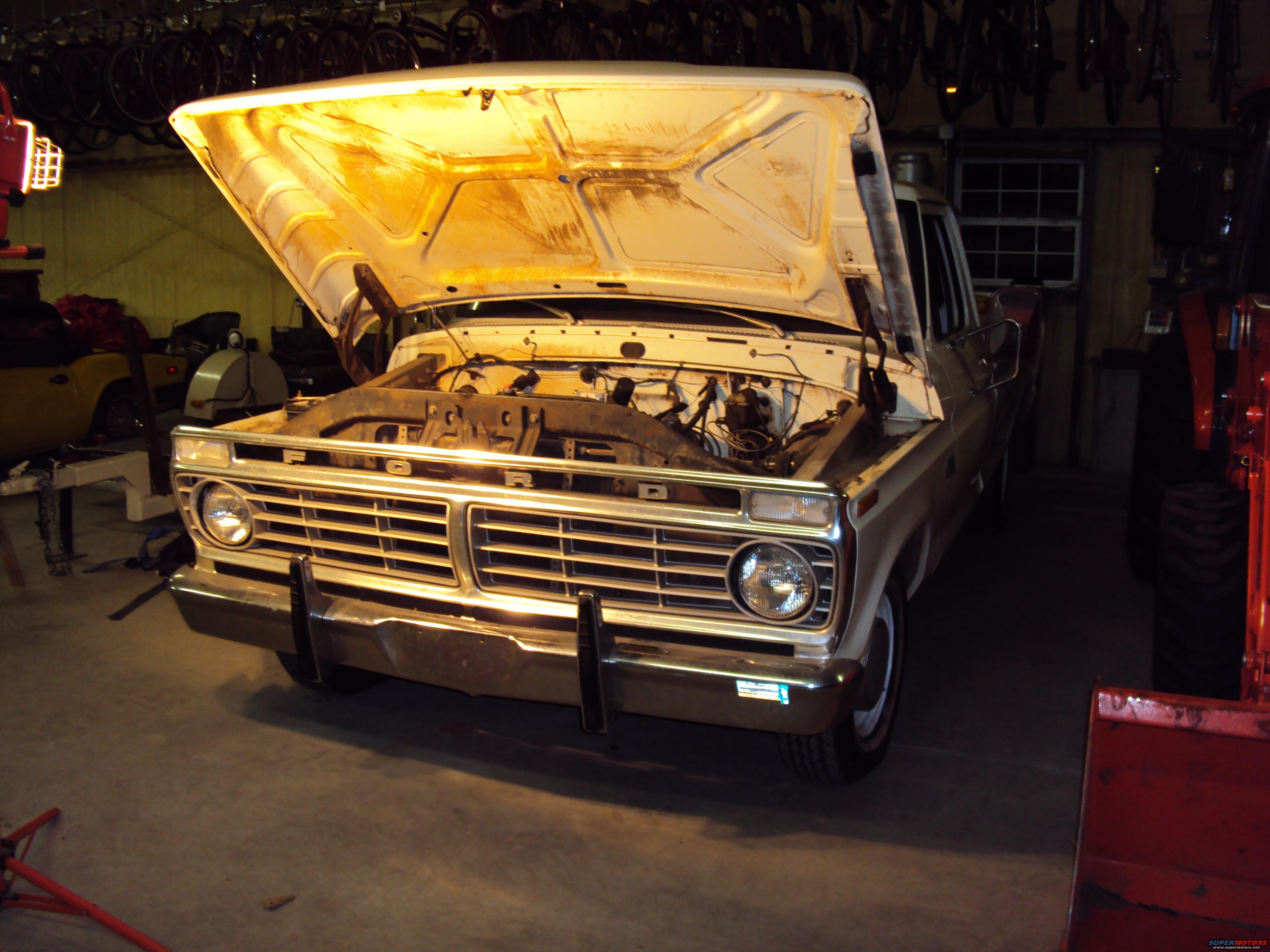 Ford F-100