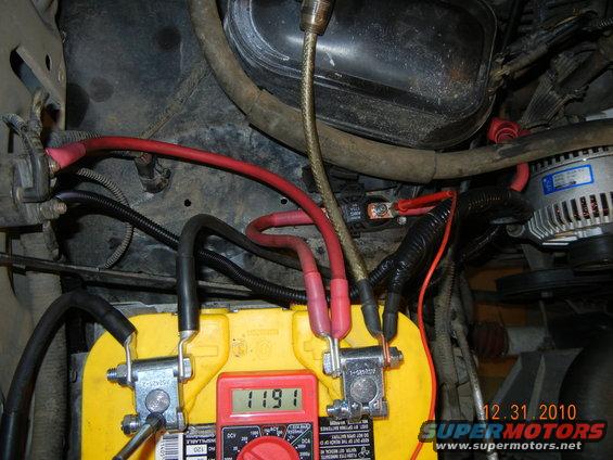ok, so if it's not charging enough at idle, lets bump up the rpms... But still with the engine at 2k rpm, it's still charging at 11.91volts.