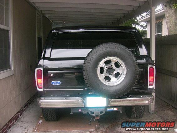 bronco-002.jpg rear bronco