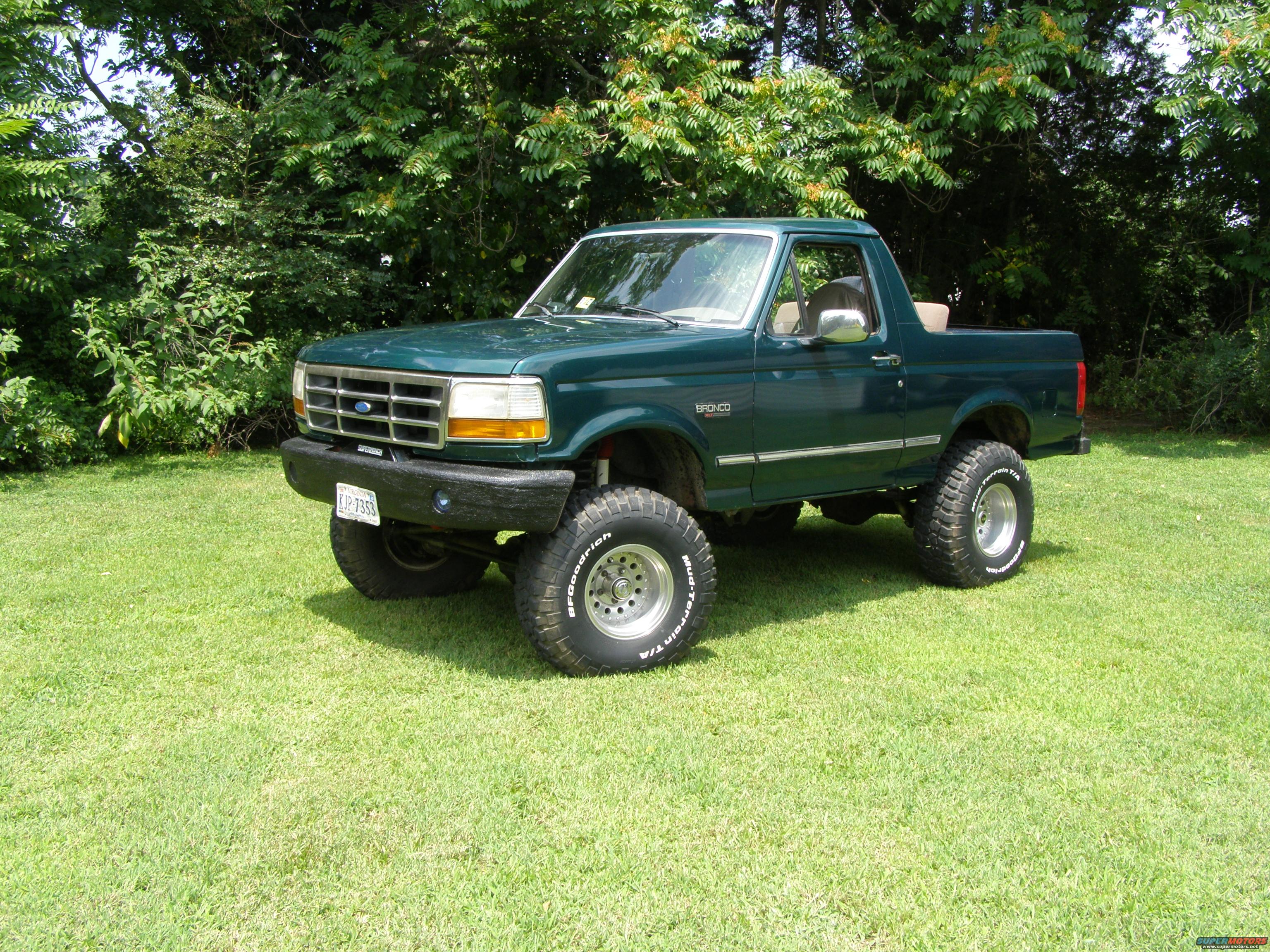 1993 Ford Bronco photo