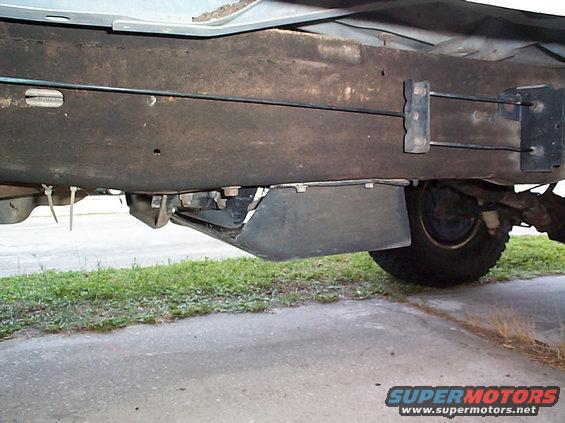 driversside2.jpg Towards the rear of the driver's side.