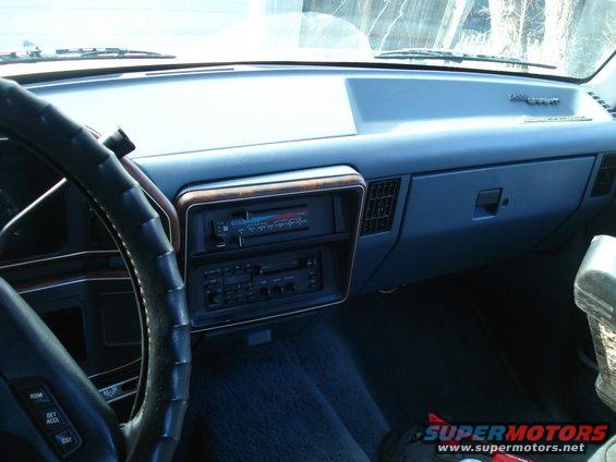 1989 Ford F-250 interior dashboard with steering wheel and radio