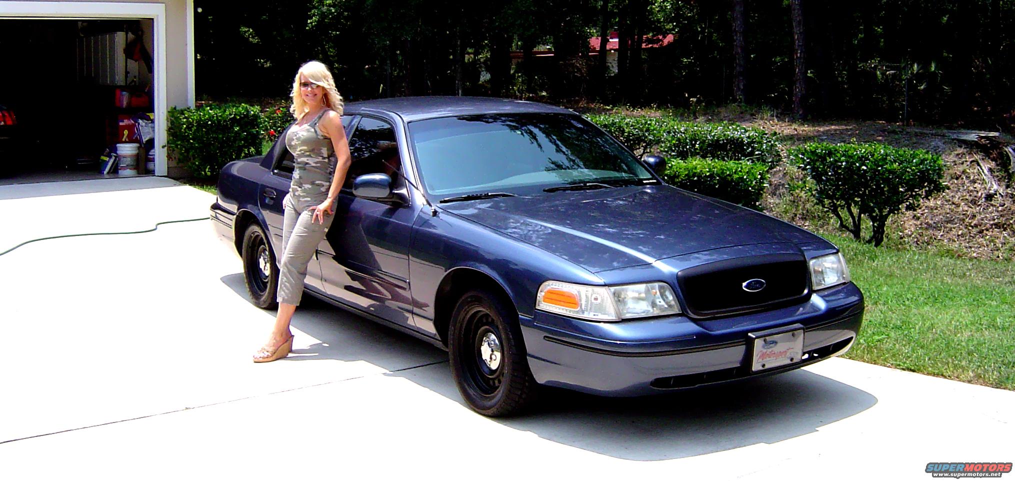 1998 Ford Crown Victoria photo