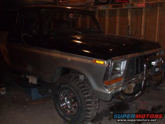 1978 Ford Bronco front clip with aftermarket bumper and grille removed