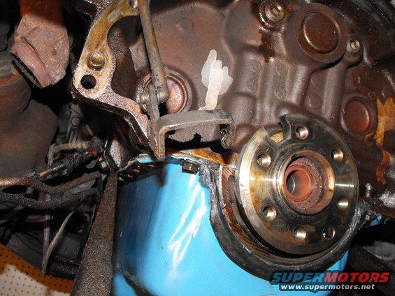 dscf1354.jpg Got the pan on, having pre-glued the cork and end rubber seals onto the pan, because they kept wiping off when I pre-fitted the pan.