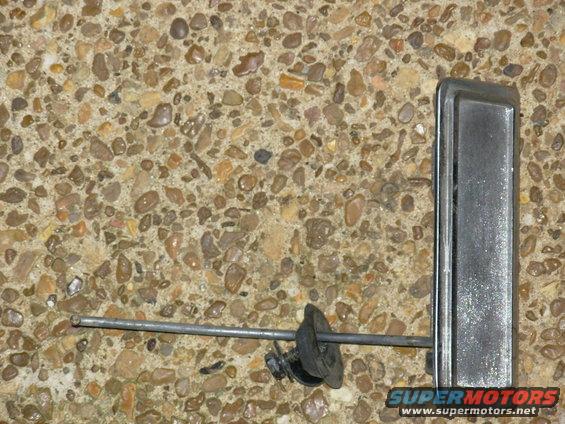 tghandle.jpg '78-96 Bronco Tailgate Handle (D8TZ98431C62A)