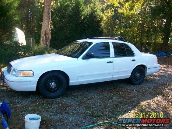 1998-ford-crown-vic-tricky-vicky-1.jpg Tricky Vicky 