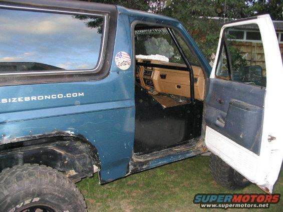 100_0074.jpg Hand cranks .. no more electrical crap to deal with