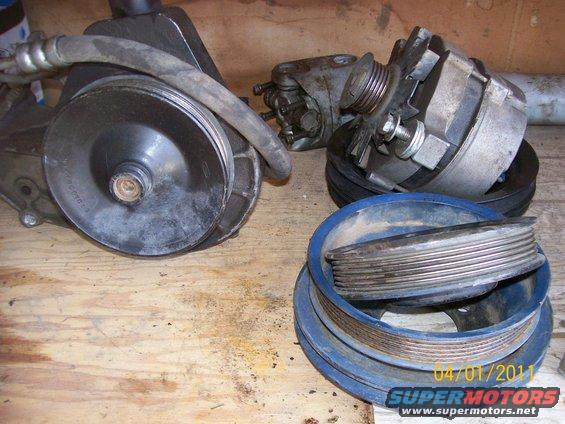 101_2228.jpg Sold, But found in junyard from an 81 Ford LTD with a 302