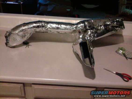 20110203-22.59.41.jpg Insulated intake