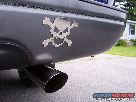 72-american-bluzumr-bad-ass.jpg