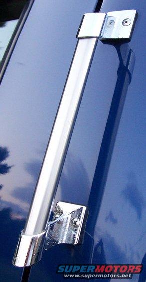 39-american-bluzumr-cab-handle-close-up.jpg 