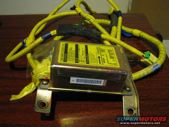 Airbag module with wiring, 1997 BD