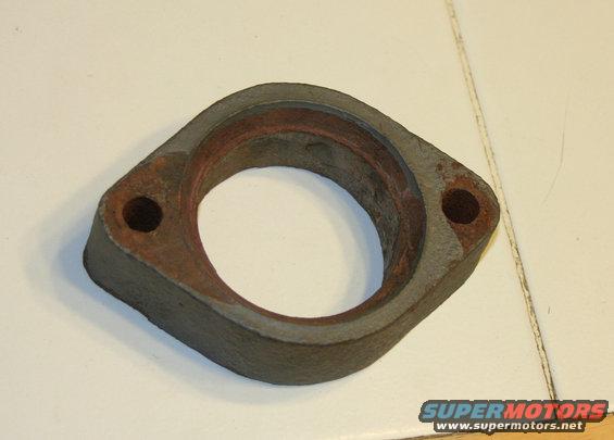 Exhaust flange with two bolt holes
