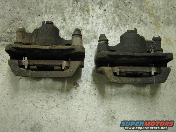 img_1704.jpg Rear 2.5GT calipers/saddles/pads