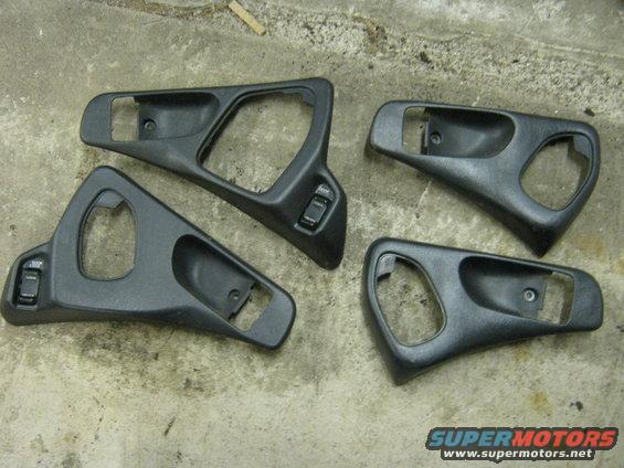 img_1713.jpg Black 1998 switch bezels w/ door lock switches