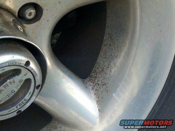 20110418_150642_133.jpg wheel 1