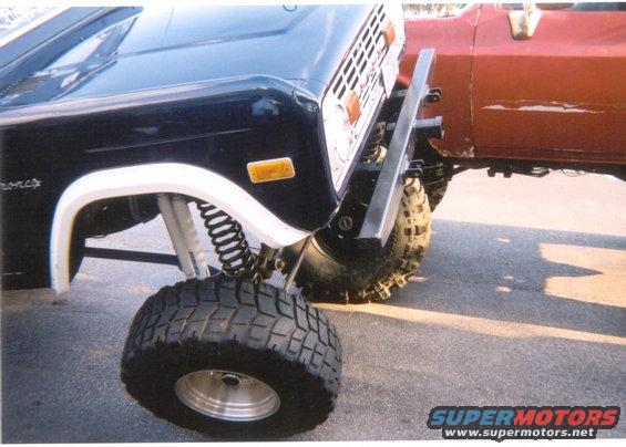 Wheel Stacking at Hooters on 44" Boggers