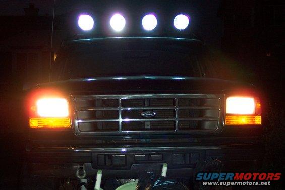 1995 Ford Bronco front grille with headlights and four roof-mounted lights