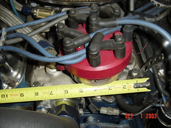 10103-047.jpg Intake manifold width on a 302 is like 8 1/2"
