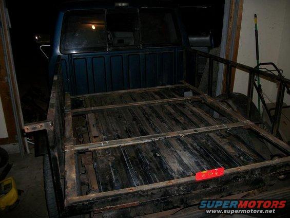 flatbed-build-004.jpg 