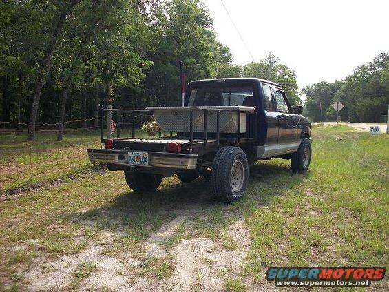 trucks-007.jpg 