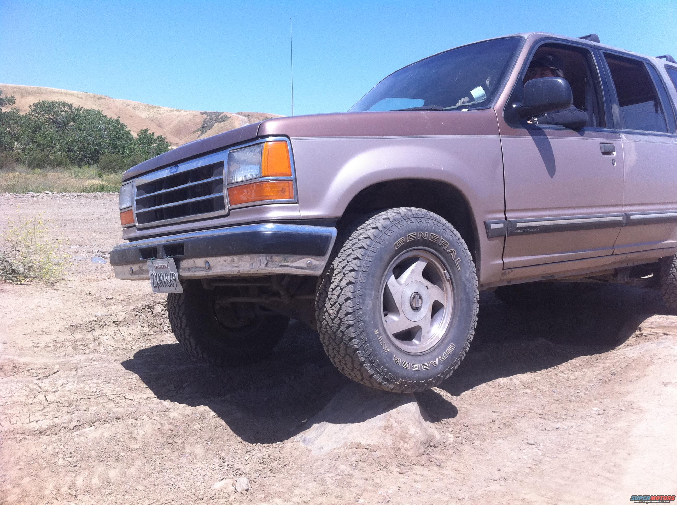 1990 Ford Bronco photo
