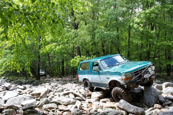 bronco-5.jpg 