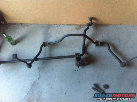 Anti-roll bar assembly on concrete floor