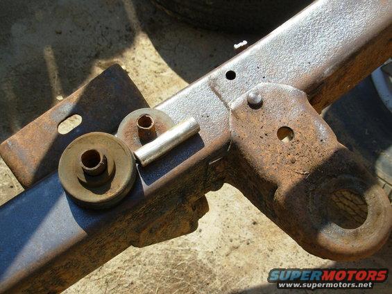 bodymount11.jpg This Craftsman 3/8&quot; drive 11mm socket was the perfect size to knock the bottom sleeve out of the body mount.