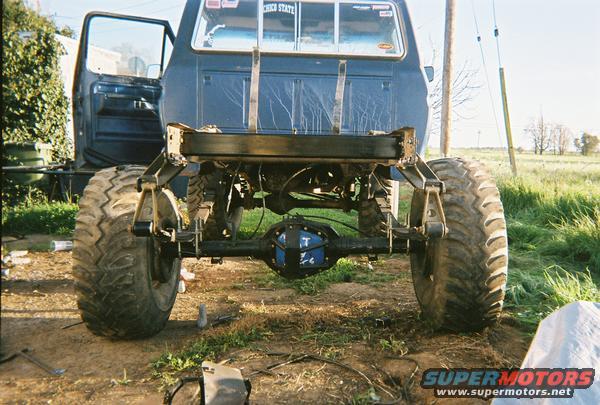 37.jpg ORD chevy shackle flip brackets