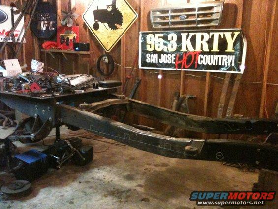 photo10.jpg pulled cab to box in frame and build crossmembers