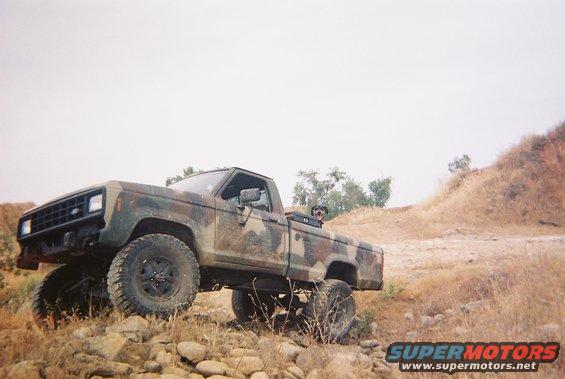 la-grange-hollister-home-trucks-008.jpg wheelin it at la grange 