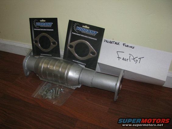 Catalytic converter with Vibrant Performance gaskets and hardware