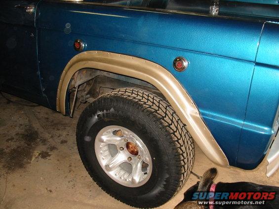 raes-bronco-2-050.jpg color matched flares