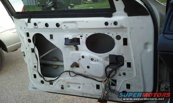 1998-ford-crown-victoria-tricky-vicky-replacin.jpg 2nd Drivers Window motor and mount replacement  6/12/11