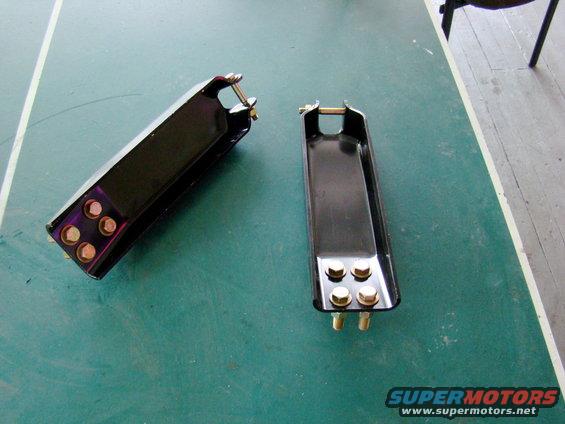 dsc05011.jpg super duty shock towers.