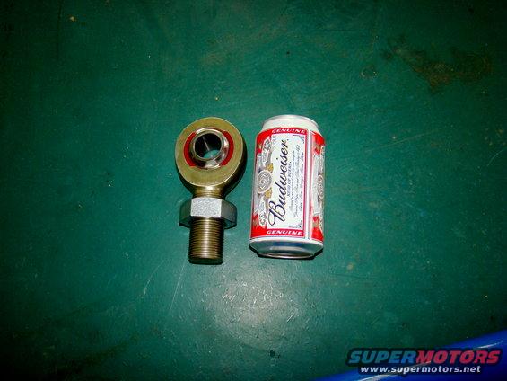 dsc05017.jpg Big Azz heim joint that goes in the duff arms....and once again something for a little comparison.