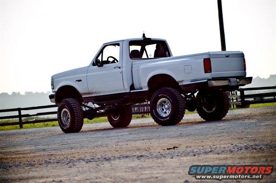 all photos of the truck were shot by both my buddies Arash Kassa and Elija Bowman. Thanks guys.
